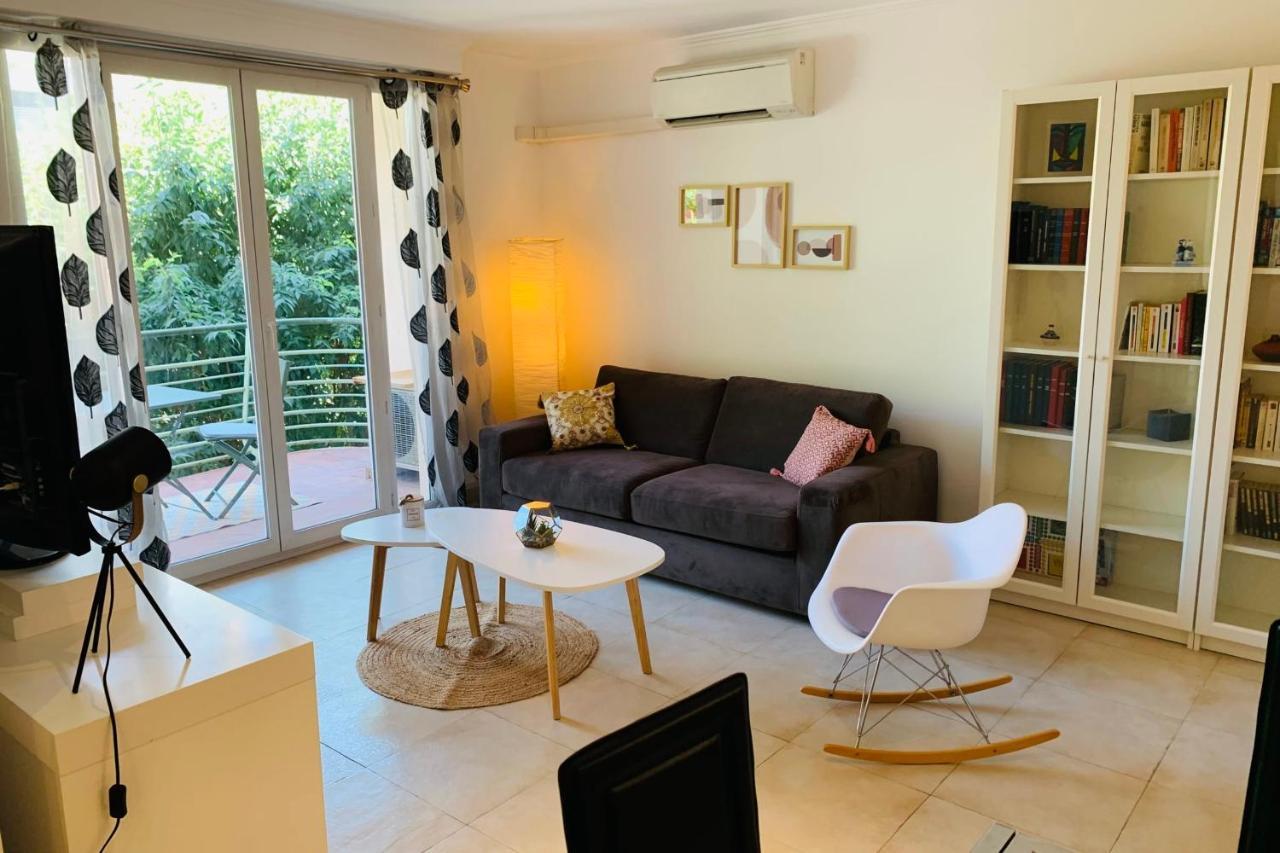 Robert Soleau Bright Design Flat Center Of Antibes Apartment Exterior photo